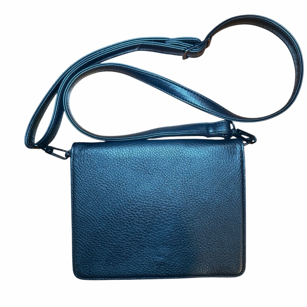 S.Q Vegan Leather Black Crossbody Bag Purse Lots of Card Places.